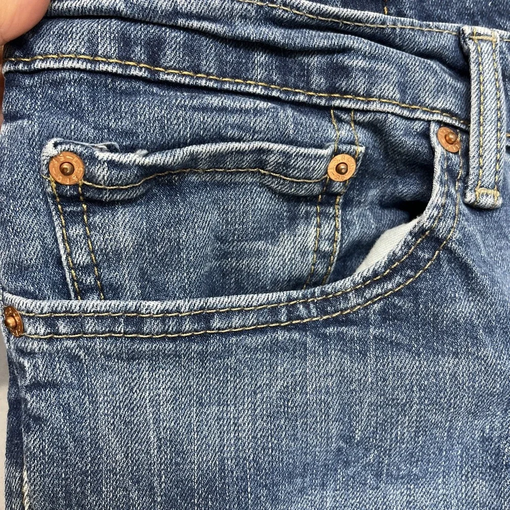 Levis pristine no